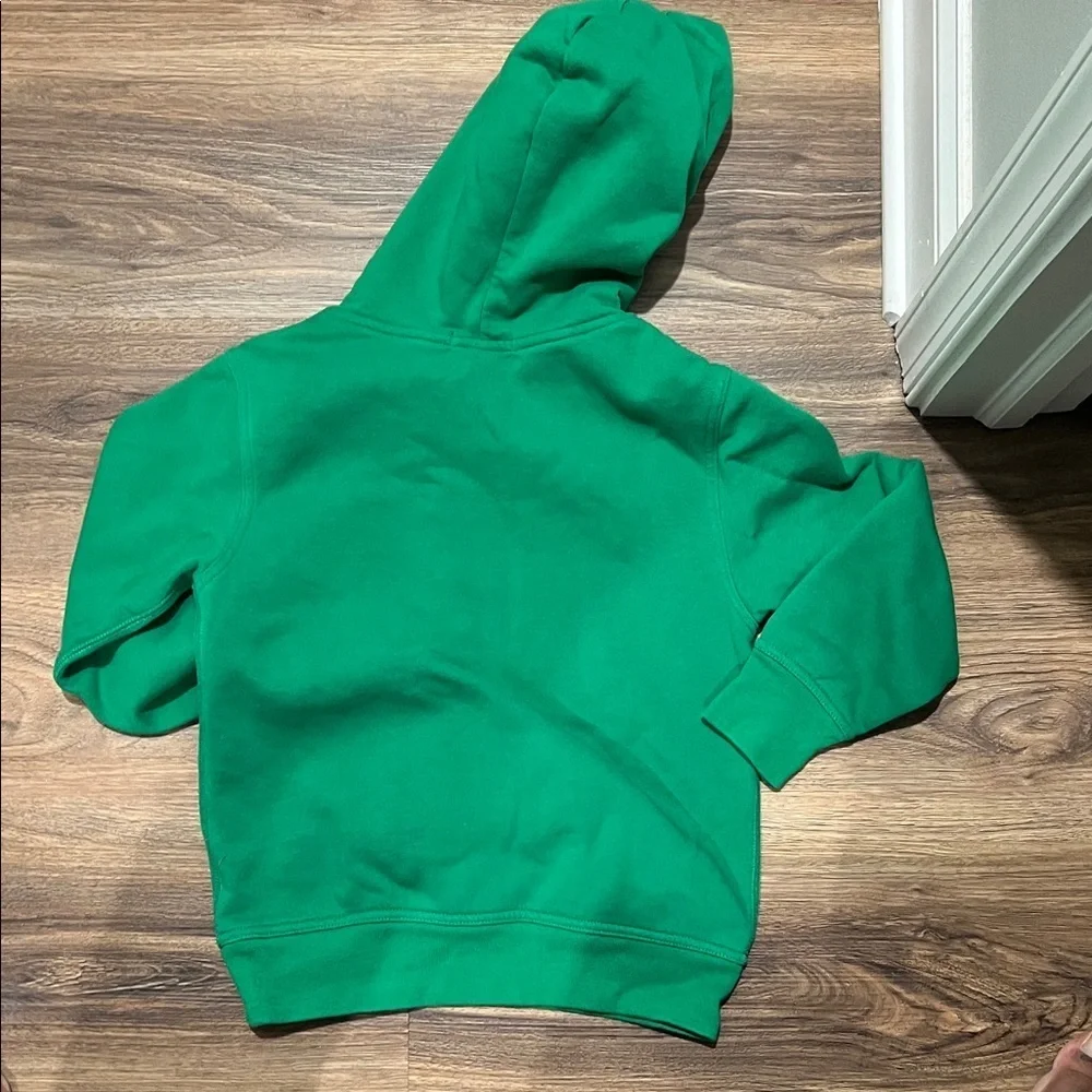 GAP bright green